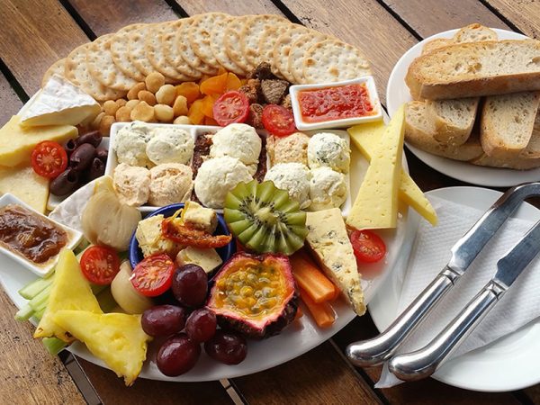 Mungalli Creek Dairy You can enjoy the freshest cheese platters at the Mungalli Creek Dairy Farmhouse Café with your family. You will love the cheeses, bread, snacks and wines while enjoying in the surrounding hills’ great views.